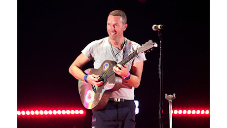 L’annuncio di Chris Martin: “Il dodicesimo album sarà l’ultimo dei Coldplay”