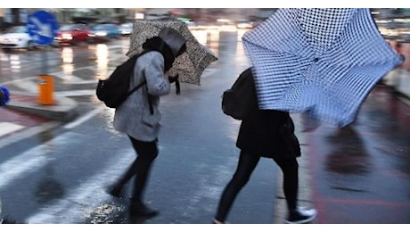 Piene dei fiumi e corsi minori, frane, temporali e vento: è allerta gialla a Parma e provincia