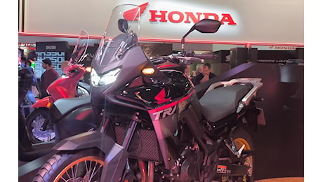 Honda XL750 Transalp 2025: che sguardo! - News