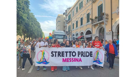 Stretto Pride 2024, oggi a Messina il corteo per i “diritti d’amare”