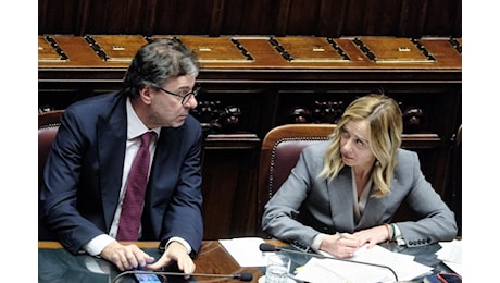 Manovra, governo accelera: oggi in Cdm. Confronto con banche, risorse da tagli