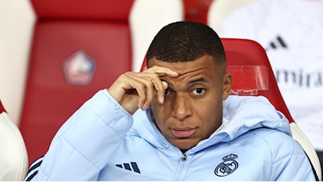 Mbappé «indagato per violenza sessuale». La denuncia di una donna in Svezia. Lui: «Tutto falso»