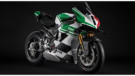 Ducati Panigale V4 Tricolore è un tributo al made in Italy. Svelata a Miami è ultima novità a tiratura limitata