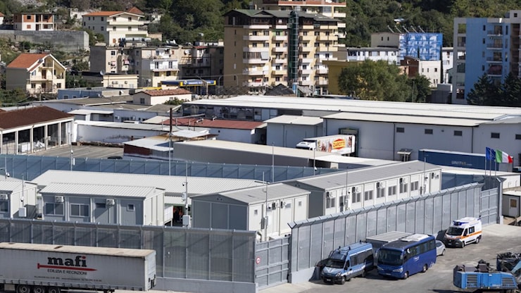 Corte Ue bacchetta il governo Meloni: giudici devono poter valutare la scelta dei Paesi sicuri - Euronews.com Corte Ue bacchetta il governo Meloni: giudici devono poter valutare la scelta dei Paesi sicuri - Euronews.com