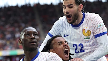 Francia-Belgio 1-0: l'autorete di Vertonghen a 5' dalla fine vale i quarti per i Blues