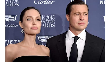 Angelina Jolie e Brad Pitt hanno firmato il divorzio dopo otto anni di battaglie legali