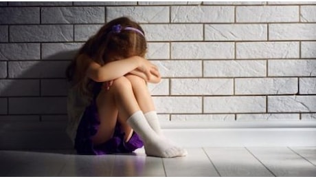 Brutale violenza subita da una bambina di 11 anni. Lo sdegno del Coordinamento Nazionale Docenti della disciplina dei Diritti Umani (CNDDU)
