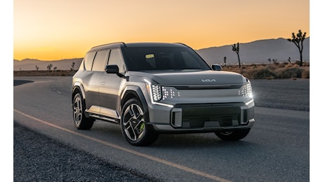 KIA EV9 GT, oltre 500 CV per il SUV sportivo da 7 posti. C'è il cambio virtuale