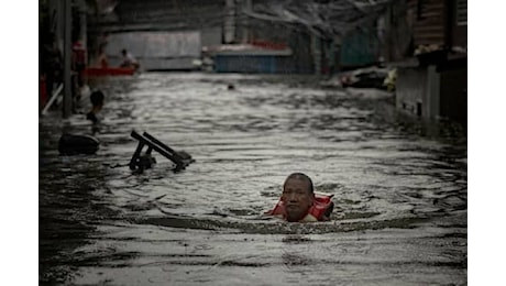Il tifone Gaemi si abbatte sulle Filippine: morti e sfollati