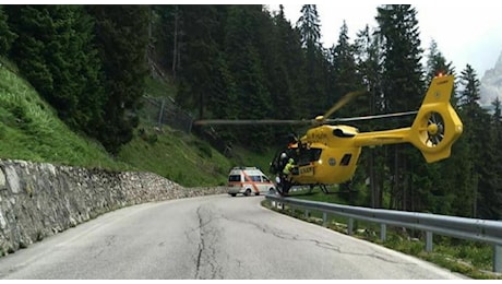 Base jumper di 36 anni si lancia dal Piz da Lech e muore: «Erano in 5, ma qualcosa è andato storto». Il corpo in un canale ghiacciato