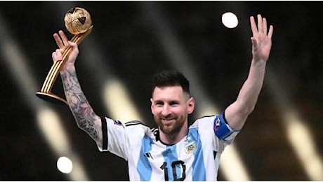 Messi è leggenda: scavalcato Dani Alves, ora è il giocatore con più trofei di sempre