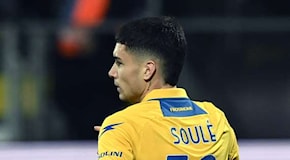 Serie A, il Frosinone ne fa 3 e condanna la Salernitana alla Serie B. Soulè ritrova il gol