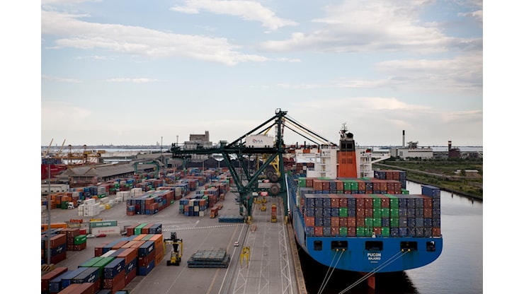 Porti, aumento del 2,1% del commercio via mare globale nel 2024 - Mobilità.news Porti, aumento del 2,1% del commercio via mare globale nel 2024 - Mobilità.news