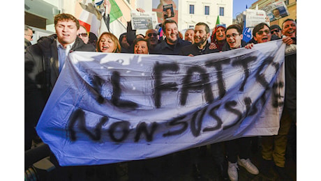 Open Arms, Salvini festeggia assoluzione e attacca la sinistra