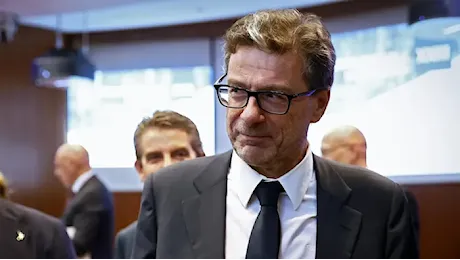 Manovra, tutti contro. Le ragioni di Giorgetti