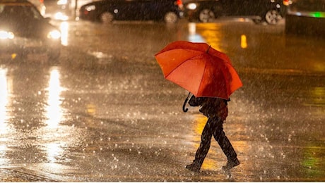 Campania, domani allerta meteo gialla