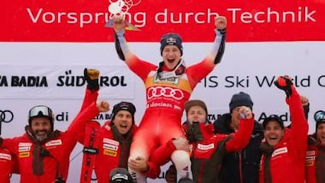 Sci, Odermatt vince il gigante in Alta Badia