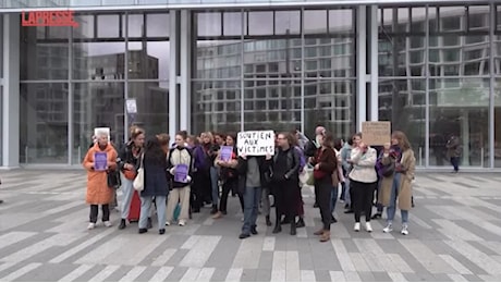 VIDEO Francia, al via il processo contro Depardieu per violenza sessuale