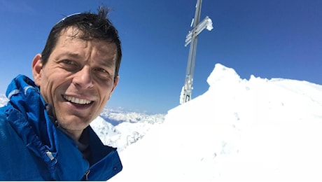 Morto sul Monte Bianco Michele Raule, 50 anni: la sua scalata per raccogliere fondi per i bimbi malati di tumore. Il papà: “Guidaci dal paradiso”