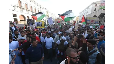 7 OTTOBRE 2023 – 7 OTTOBRE 2024: UN ANNO DI GENOCIDIO DEL POPOLO PALESTINESE. VIETATE LE MANIFESTAZIONI A BRESCIA E BERGAMO