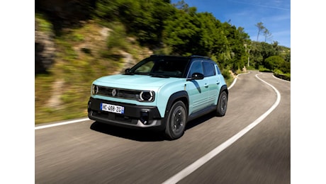 Nuovo Renault 4 elettrica, la prova. Formidabile novità