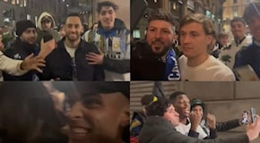 Inter, i giocatori fanno festa in Duomo coi tifosi