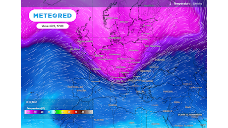 Meteo, imminente tempesta in stile invernale sull’Italia: ecco dove nevicherà. Piogge e venti forti in queste regioni