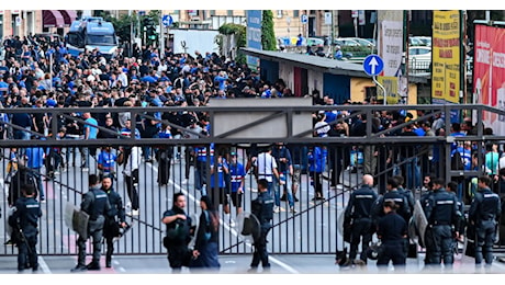 Genoa-Sampdoria: quindici feriti e due fermati il bilancio degli scontri tra ultras