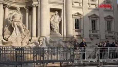 Roma, inaugurata la passerella sulla Fontana di Trevi. Gualtieri: Esperienza unica