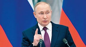 Ucraina, Putin blocca l’accesso ai media europei sul territorio russo: anche Rai e La7. Risparmiata solo l’Ungheria: stop solo a 1 sito