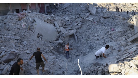 Stima su The Lancet: “Fino a 186mila le vittime probabili della guerra a Gaza, è il 7,9% della popolazione”