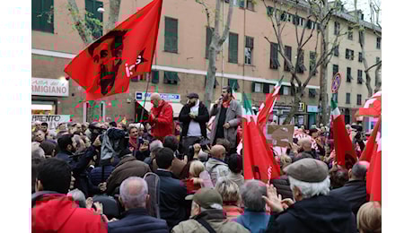 Genova, presidio antifascista per aggressione a sindacalista