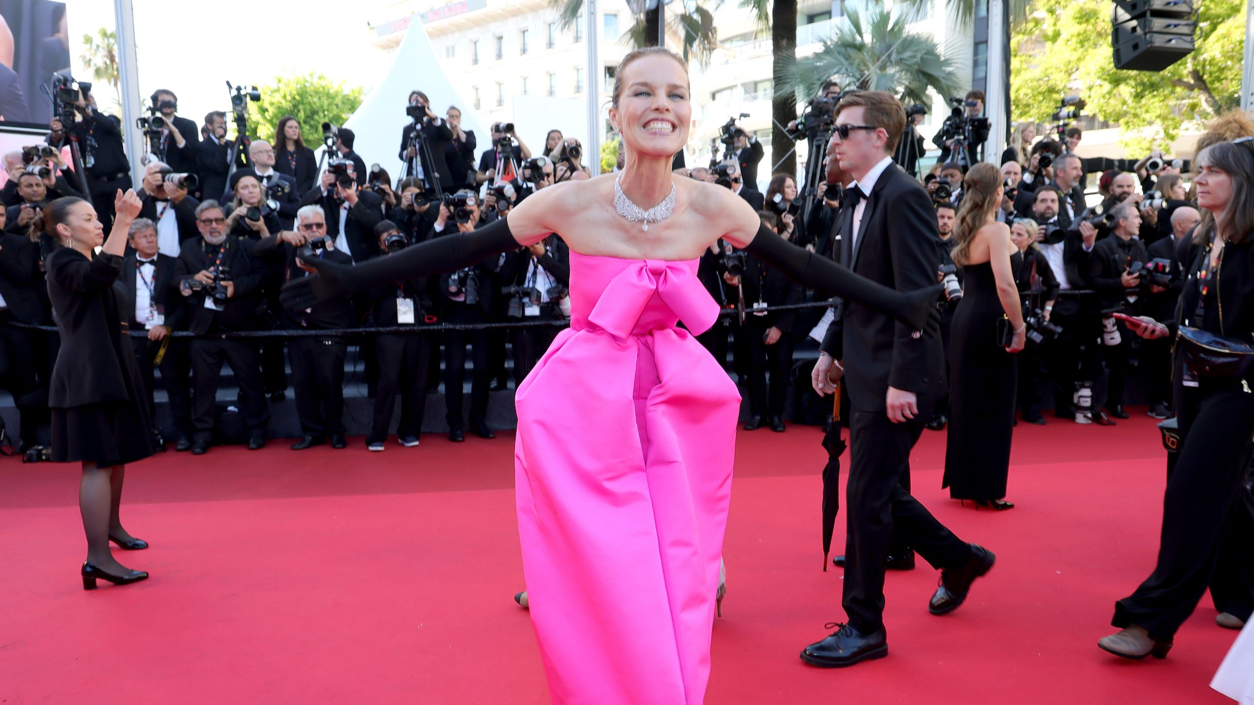 Festival di Cannes 2025, tutti i look (e i nostri voti) sul red carpet dell'ottava serata