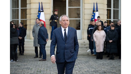 Governo Bayrou, la Francia cambia per non cambiare