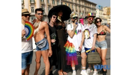 Due ragazze aggredite durante il Napoli Pride: picchiate a colpi di casco