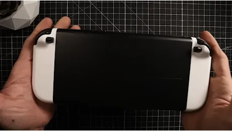 Nintendo Switch 2, un creator mostra la versione prototipo da cui vengono prodotti gli accessori