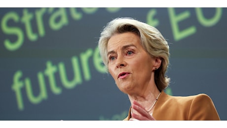 Von der Leyen determinata a presentare il collegio martedì