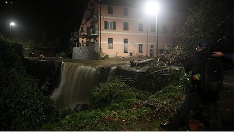 Maltempo in Liguria, alluvione in Val Bormida, arriva la colonna mobile ella Protezione civile