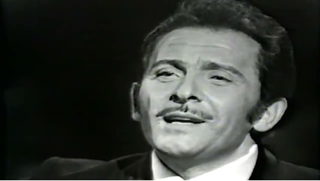 Domenico Modugno, 30 anni senza “Mister Volare”: il ricordo dell’artista pugliese – VIDEO