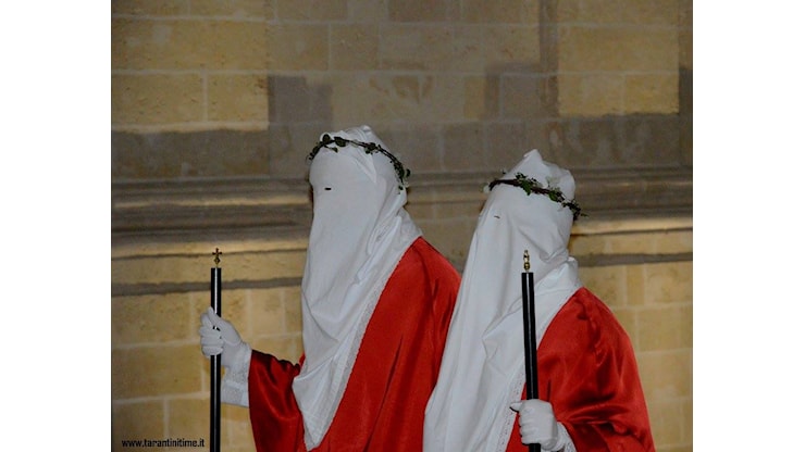 Montemesola, Riti della Settimana Santa, cuore e spirito della Confraternita di San Michele Arcangelo custode del sacro - Tarantini Time Quotidiano Montemesola, Riti della Settimana Santa, cuore e spirito della Confraternita di San Michele Arcangelo custode del sacro - Tarantini Time Quotidiano