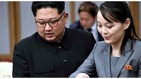 Corea del Nord, chi è Kim Yo Jong: la sorella del leader Kim Jon Un che minaccia Seul. Il ruolo contro la propaganda anti-regime