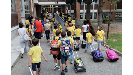 Dramma nel Napoletano, bimbo di 10 anni muore a scuola durante la ricreazione. Inutili i soccorsi